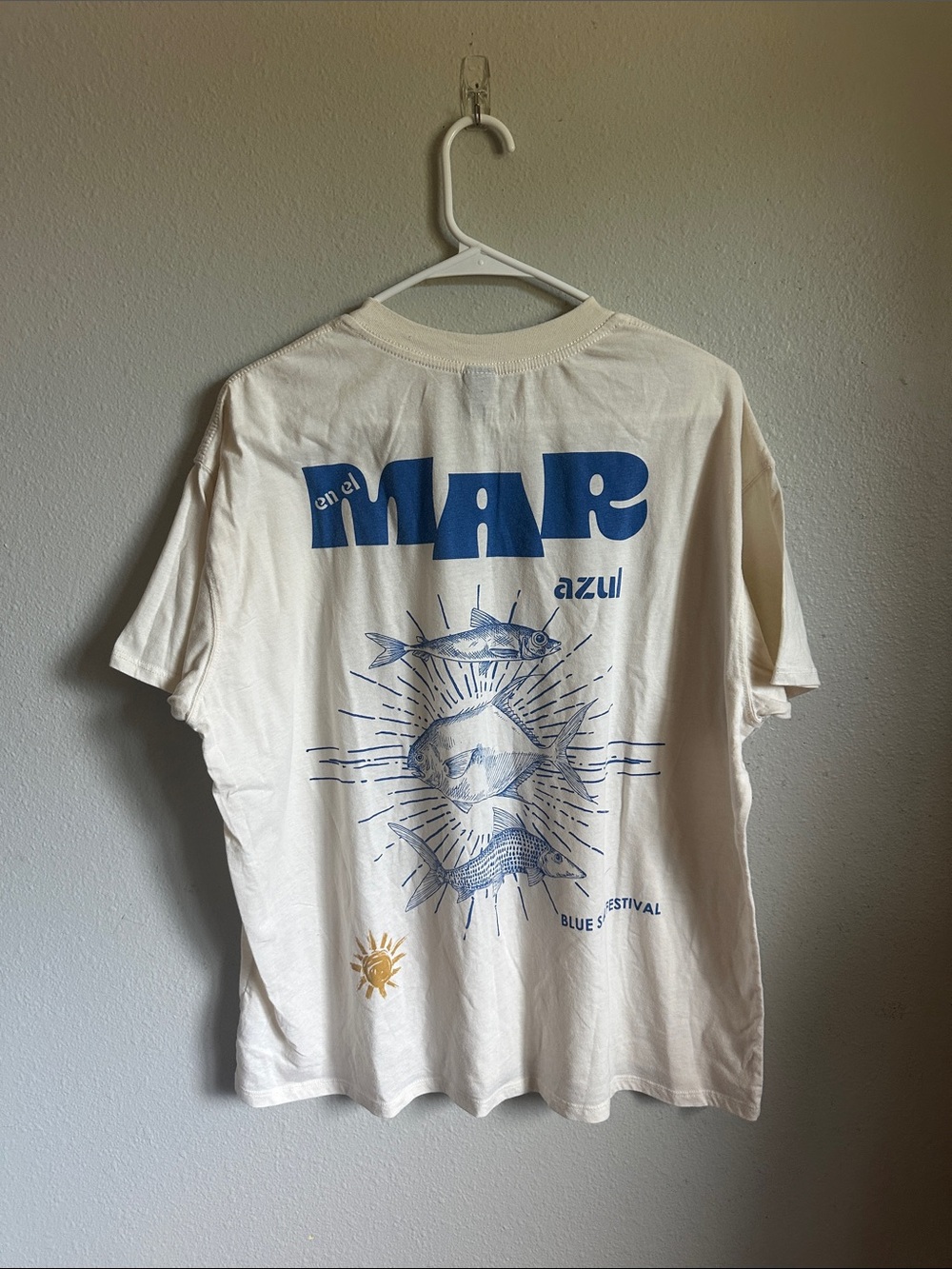 wild fable costa brava Cream Short Sleeve Tee with Blue Fish Graphic